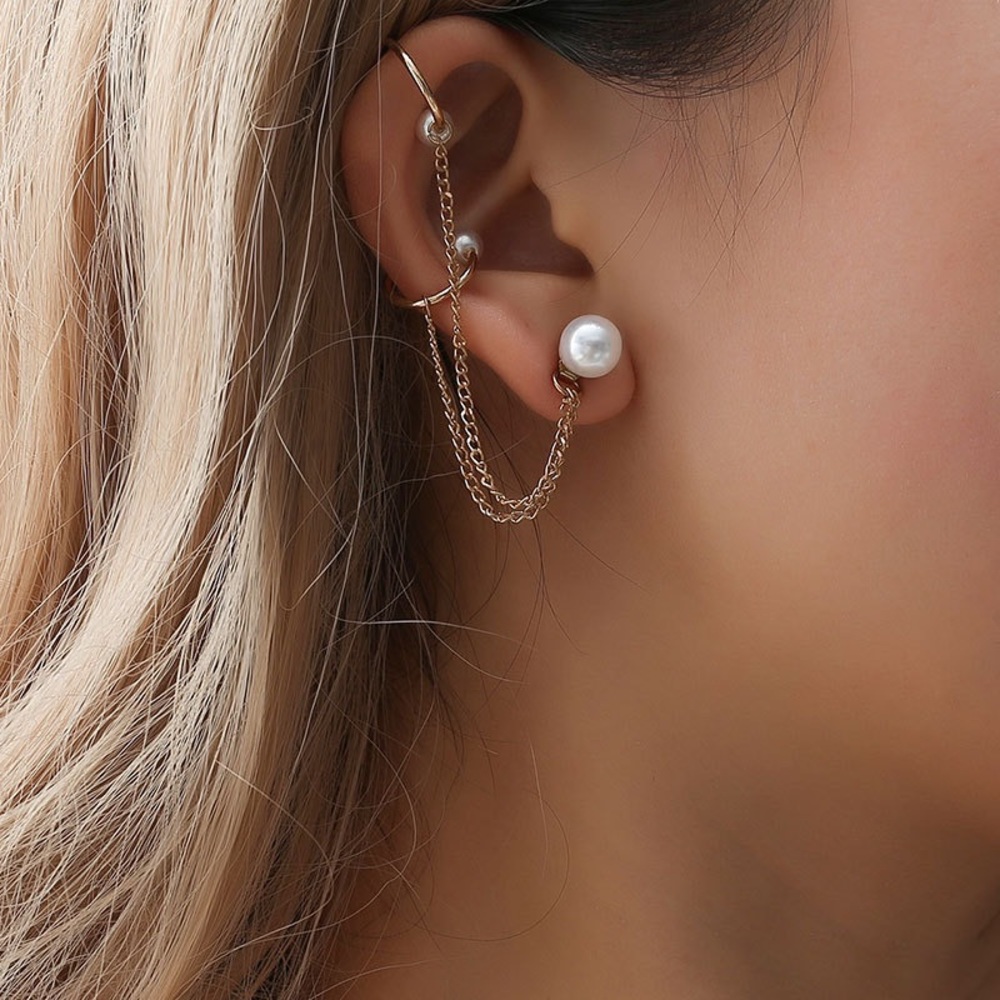 Pearl earring cuff - Picture 1 of 4